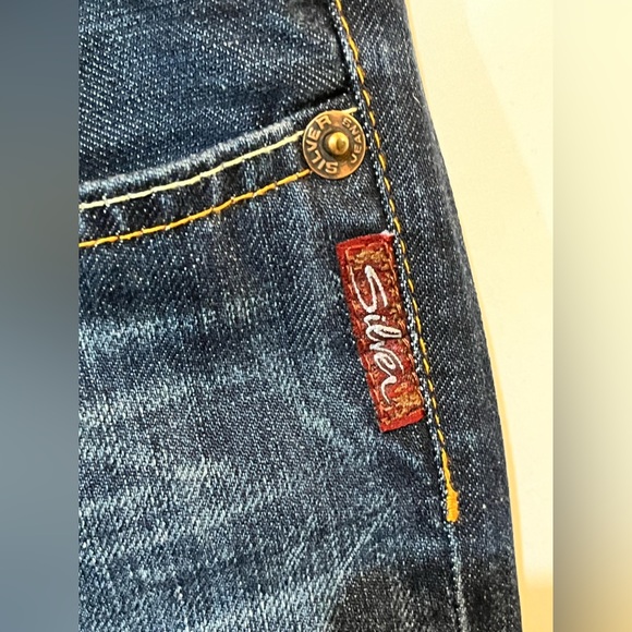 Silver Jeans “Stefani” bootcut jeans size 33 / 34 (16) - Picture 4 of 10